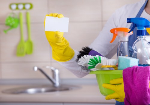 Professional carpet cleaner pricing a residential job in Frognal